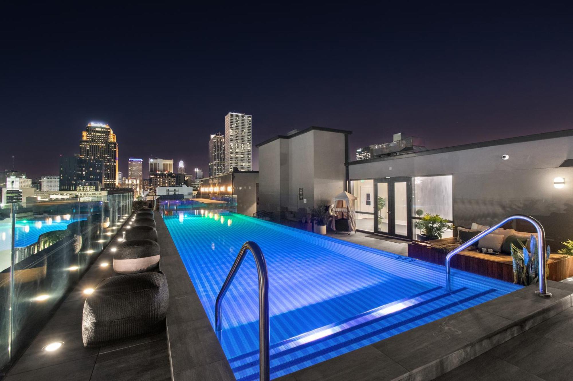 888 Baronne Villa Ню Орлиънс Екстериор снимка